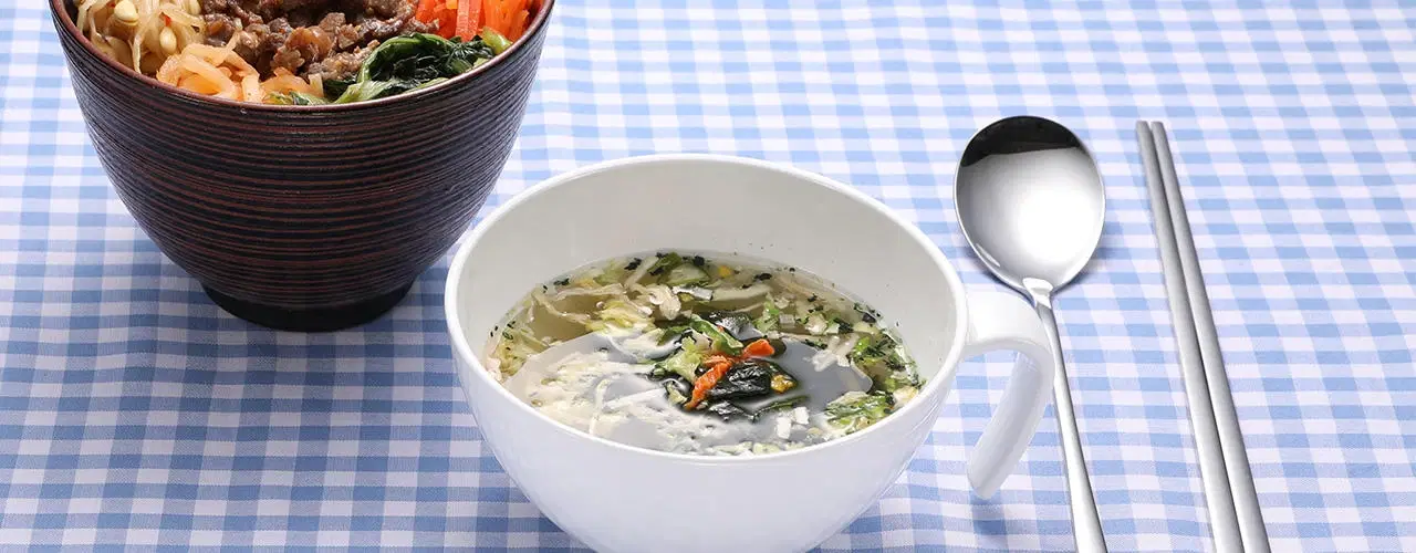 紀ノ国屋 天然わかめと7種の野菜スープ